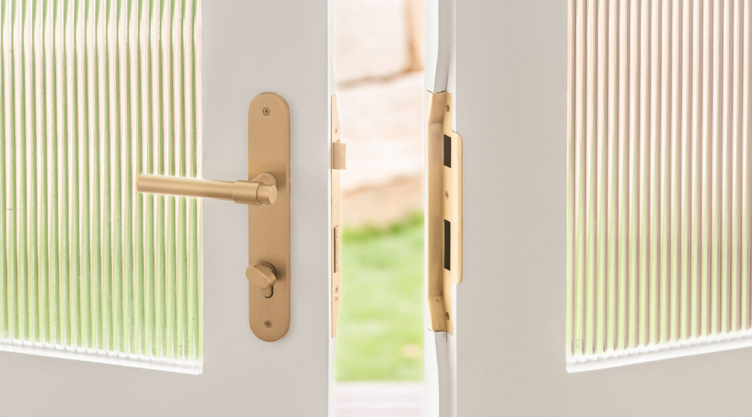 Entry Handlesets: Defining the First Impression