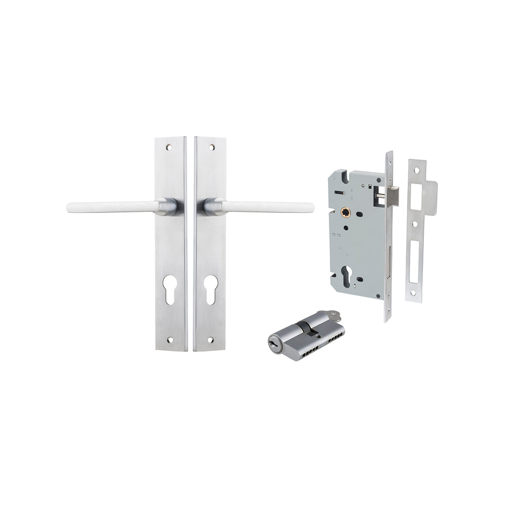 Baltimore Lever - Rectangular Backplate Brushed Chrome / Entrance / Entrance Kit Dual Function (Key-Key)