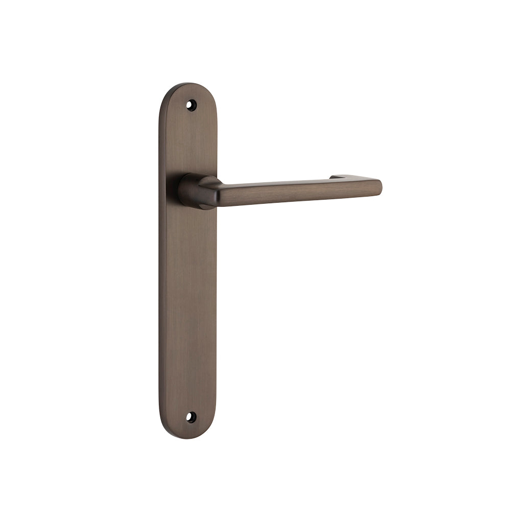Baltimore Return Lever - Oval Backplate Signature Brass / Passage / Lever Set Only
