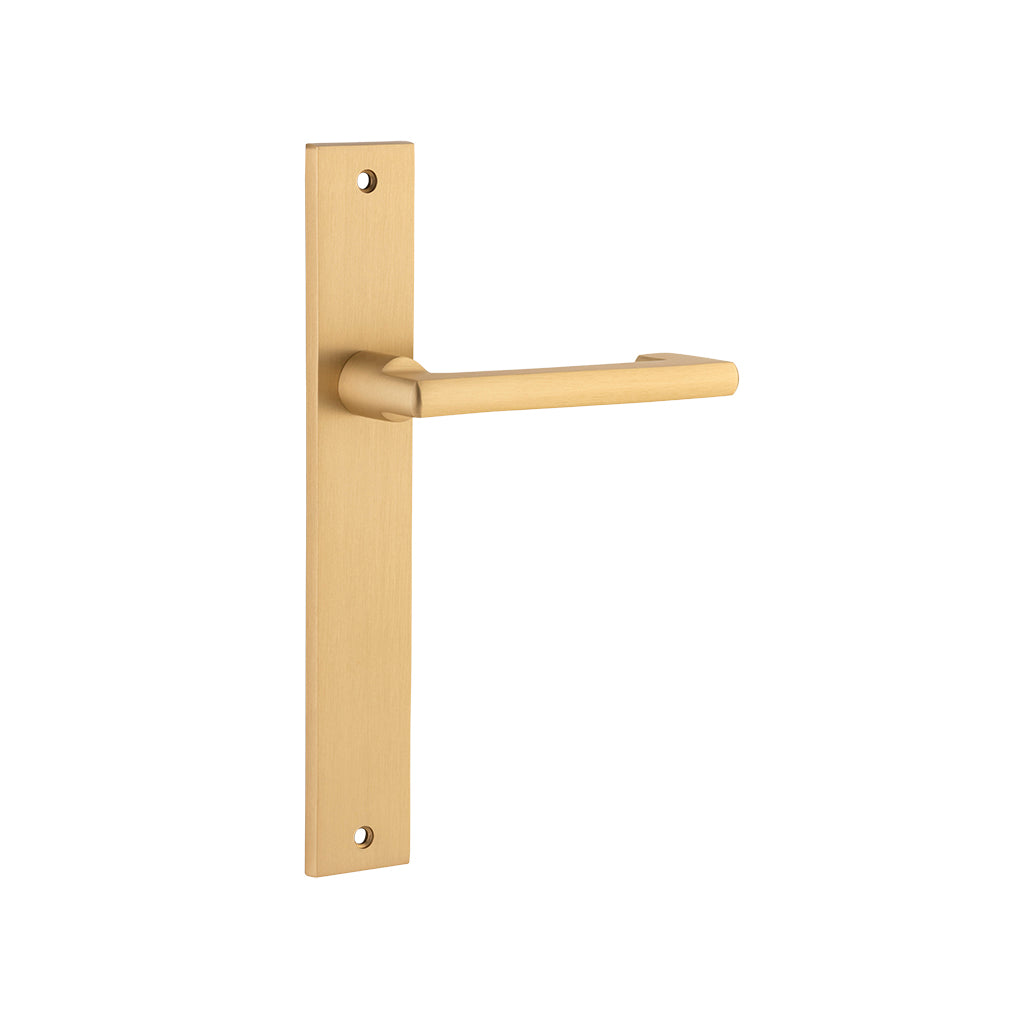 Baltimore Return Lever - Rectangular Backplate Brushed Brass / Passage / Lever Set Only