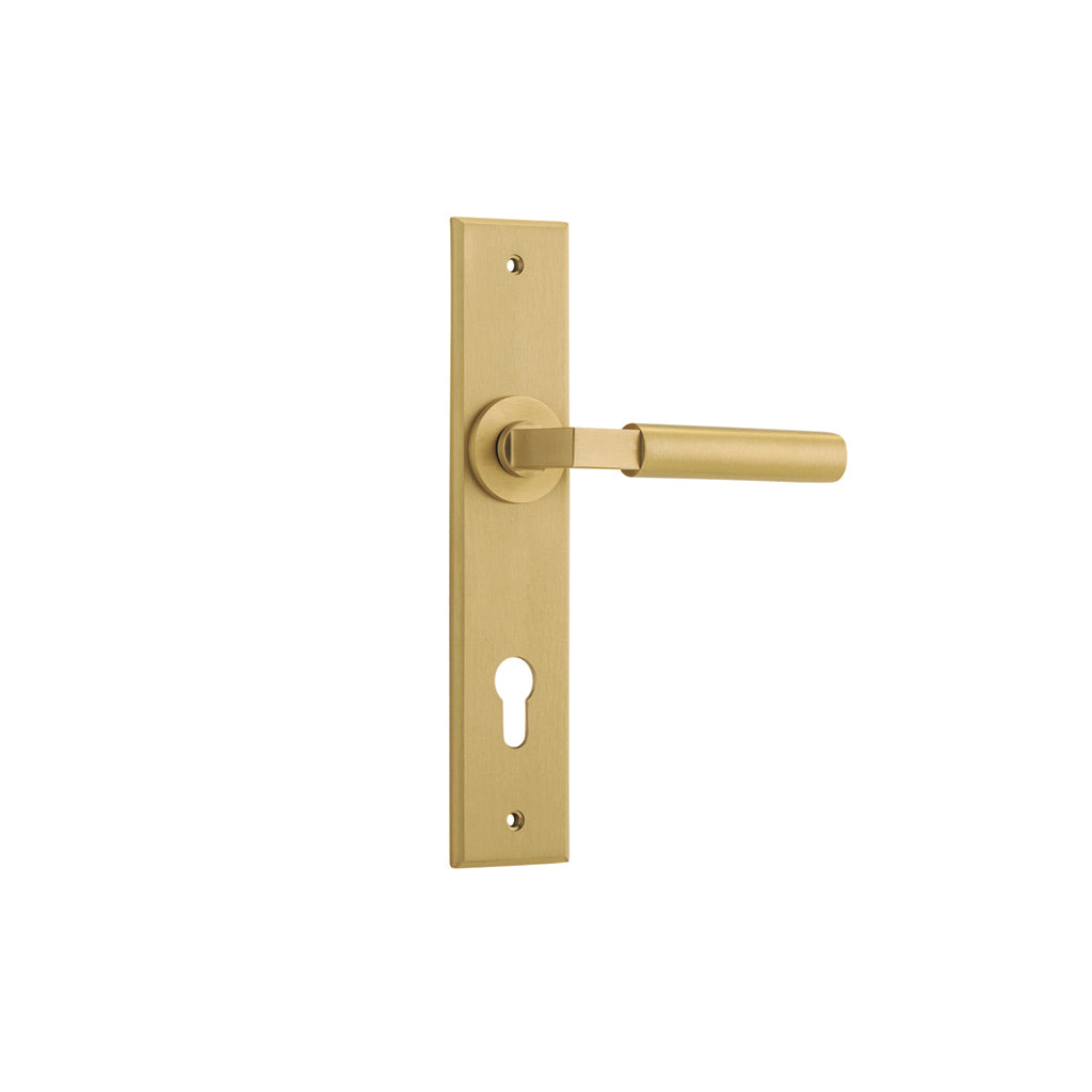 Berlin Lever - Chamfered Backplate Brushed Brass / Entrance / Lever Set Only