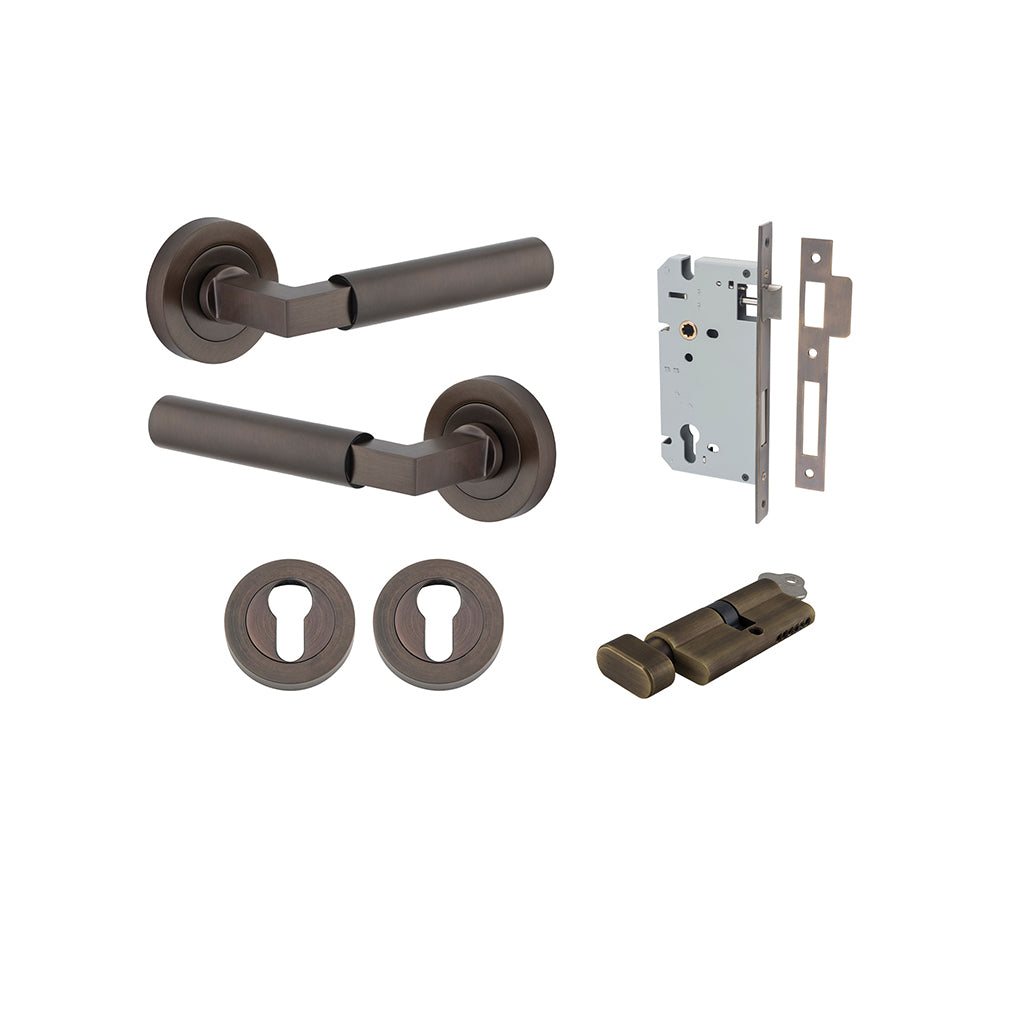 Berlin Lever - Round Rose Signature Brass / Entrance / Entrance Kit (Key-Thumb)