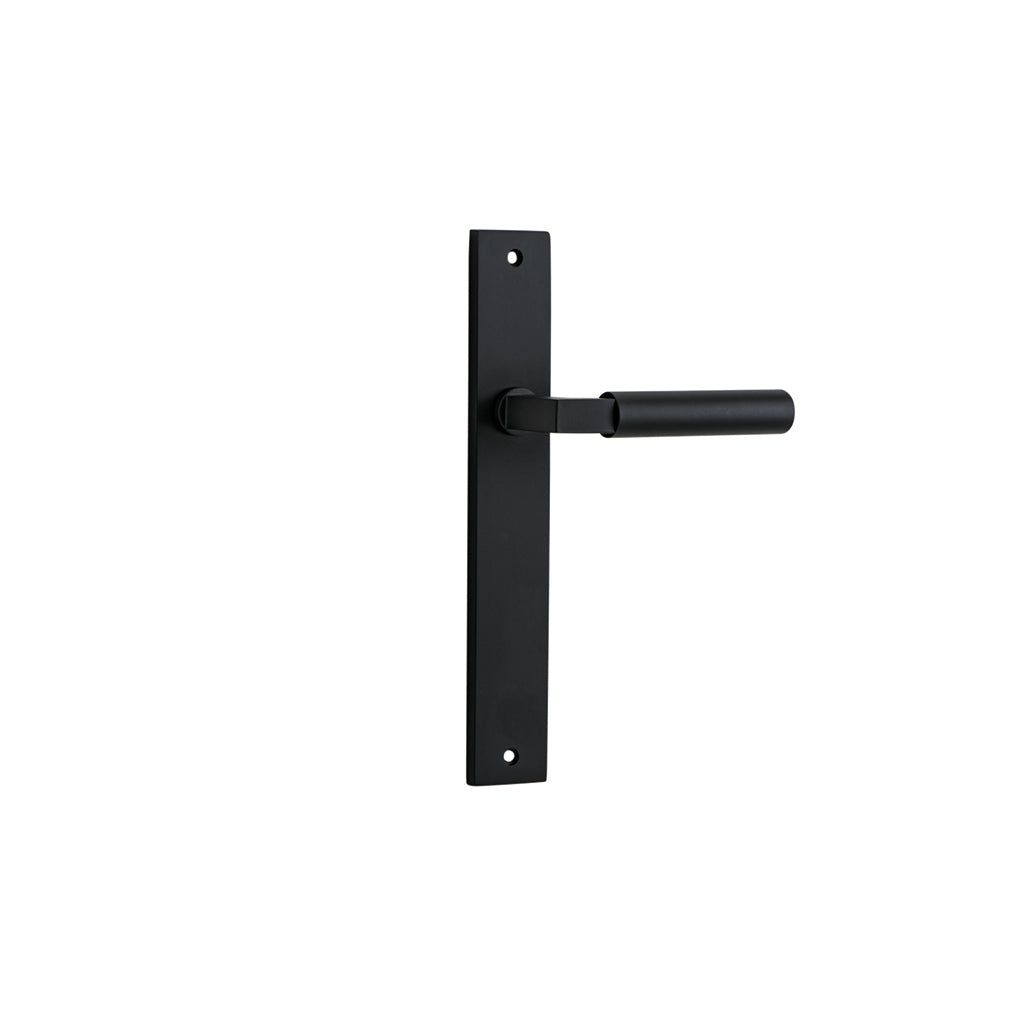 Berlin Lever - Rectangular Backplate Matt Black / Passage / Lever Set Only