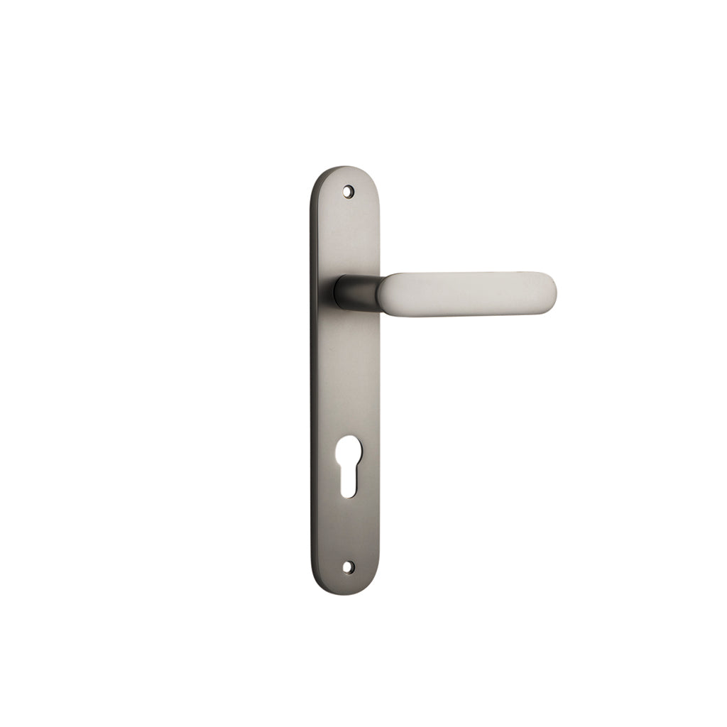 Bronte Lever - Oval Backplate Satin Nickel / Entrance / Lever Set Only
