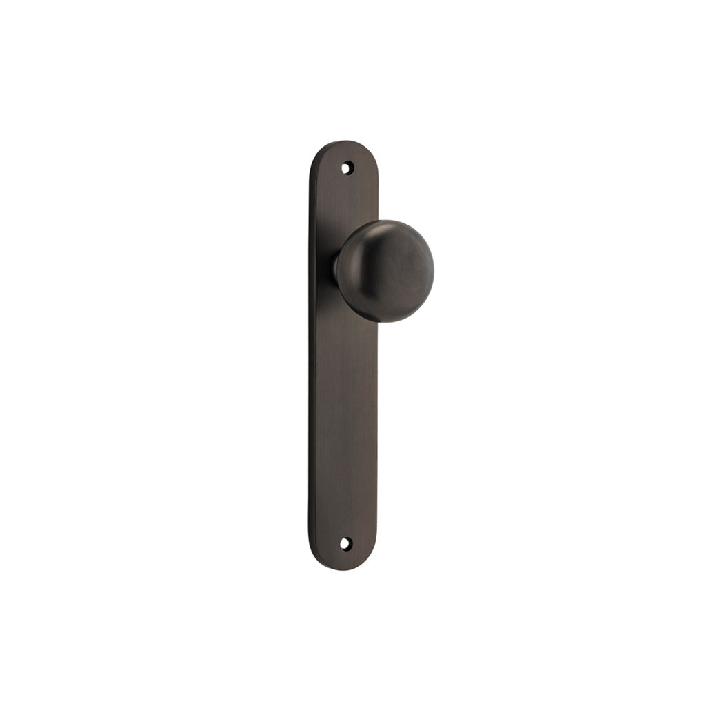 Cambridge Knob - Oval Backplate Signature Brass / Passage / Lever Set Only