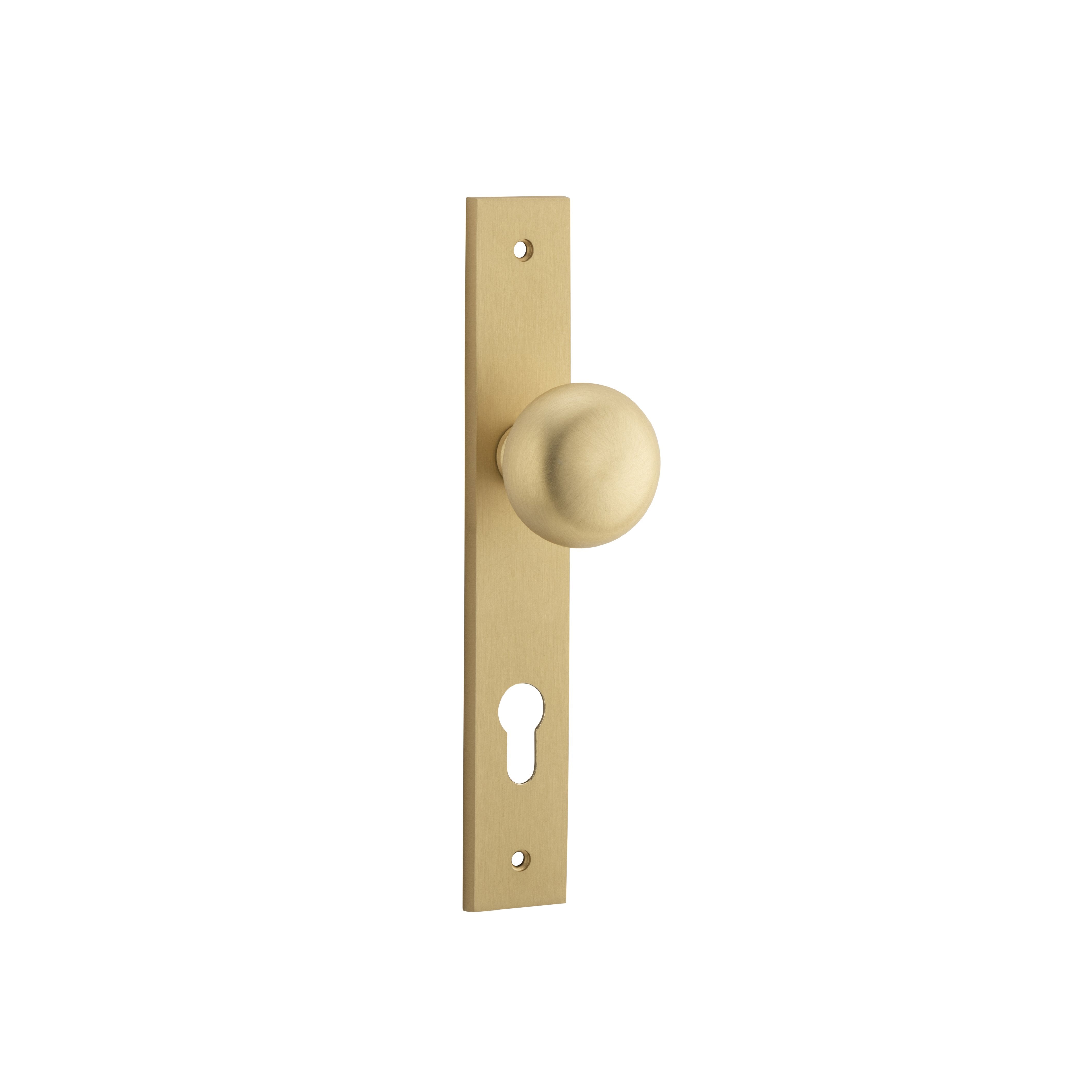 Cambridge Knob - Rectangular Backplate Brushed Brass / Entrance / Lever Set Only