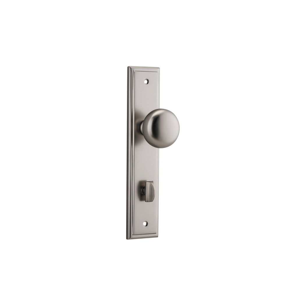 Cambridge Knob - Stepped Backplate Satin Nickel / Privacy / Lever Set Only