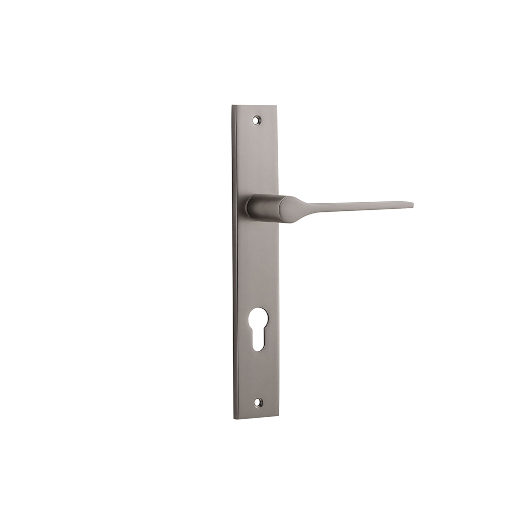 Como Lever - Rectangular Backplate Satin Nickel / Entrance / Lever Set Only