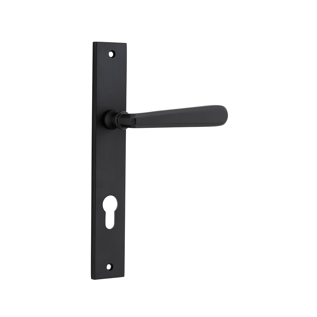 Copenhagen Lever - Rectangular Backplate Matt Black / Entrance / Lever Set Only