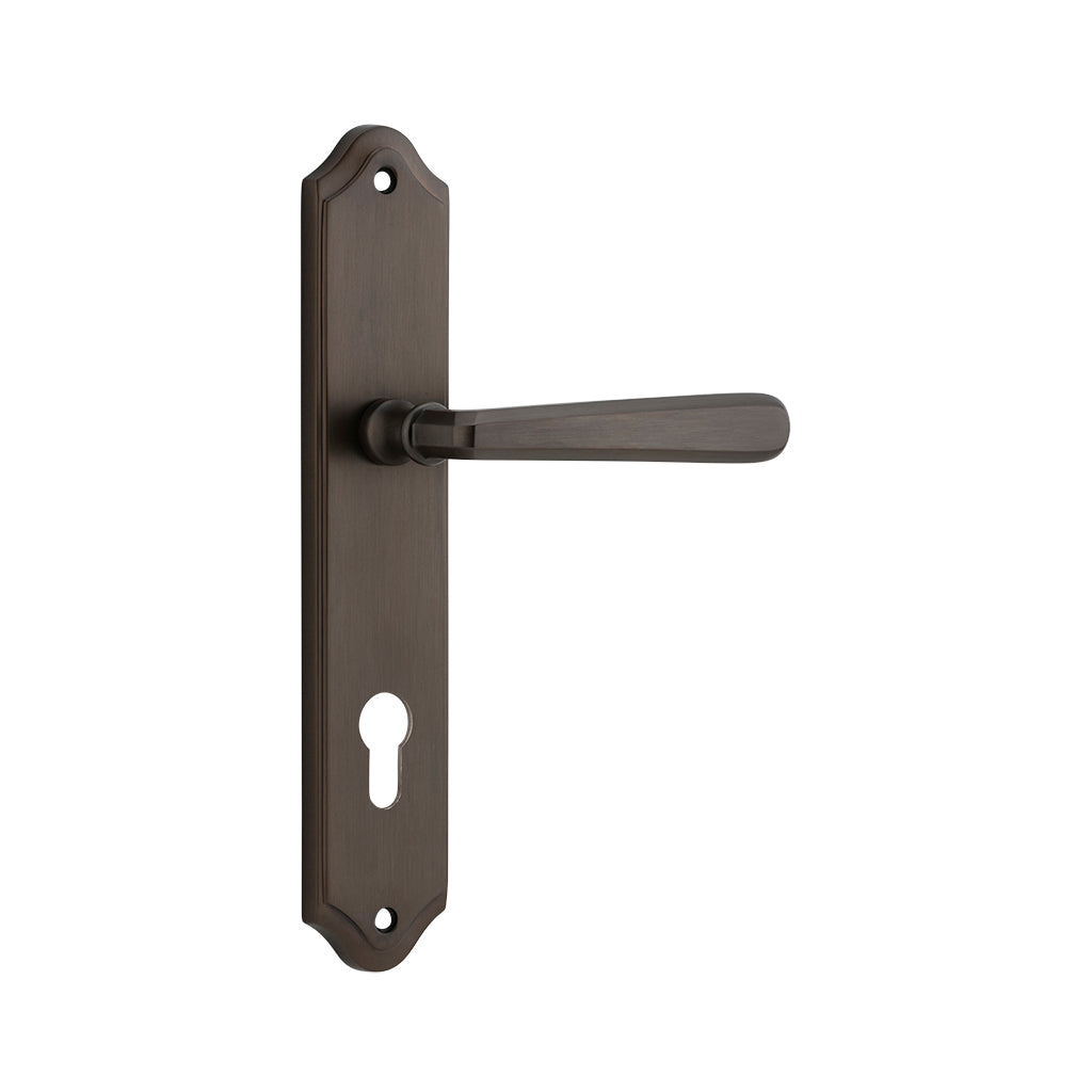 Copenhagen Lever - Shouldered Backplate Signature Brass / Entrance / Lever Set Only