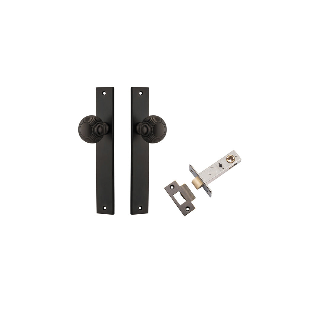 Guildford Knob - Rectangular Backplate Signature Brass / Passage / Passage Kit