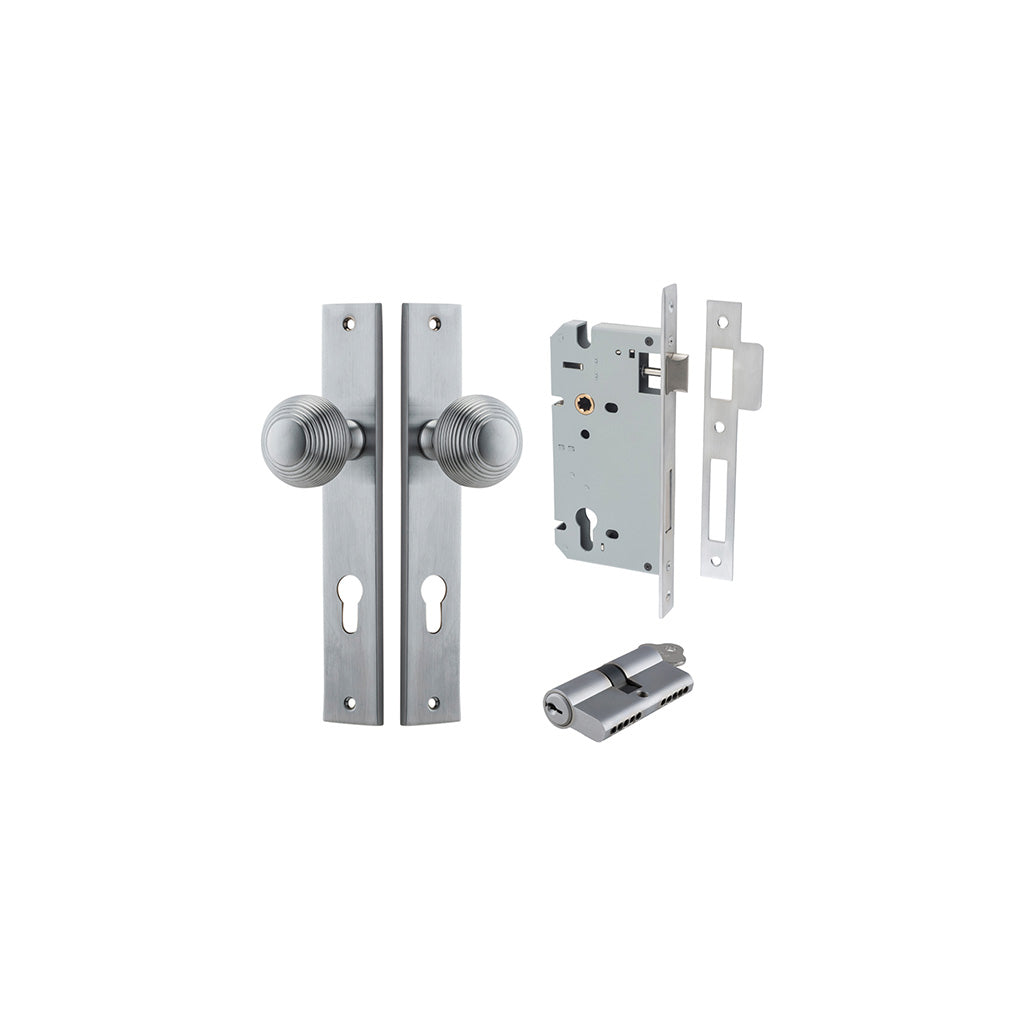 Guildford Knob - Rectangular Backplate Brushed Chrome / Entrance / Entrance Kit Dual Function (Key-Key)