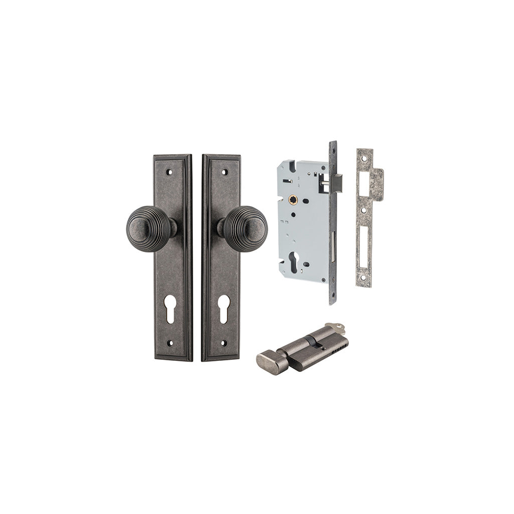Guildford Knob - Stepped Backplate Distressed Nickel / Entrance / Entrance Kit (Key-Thumb)
