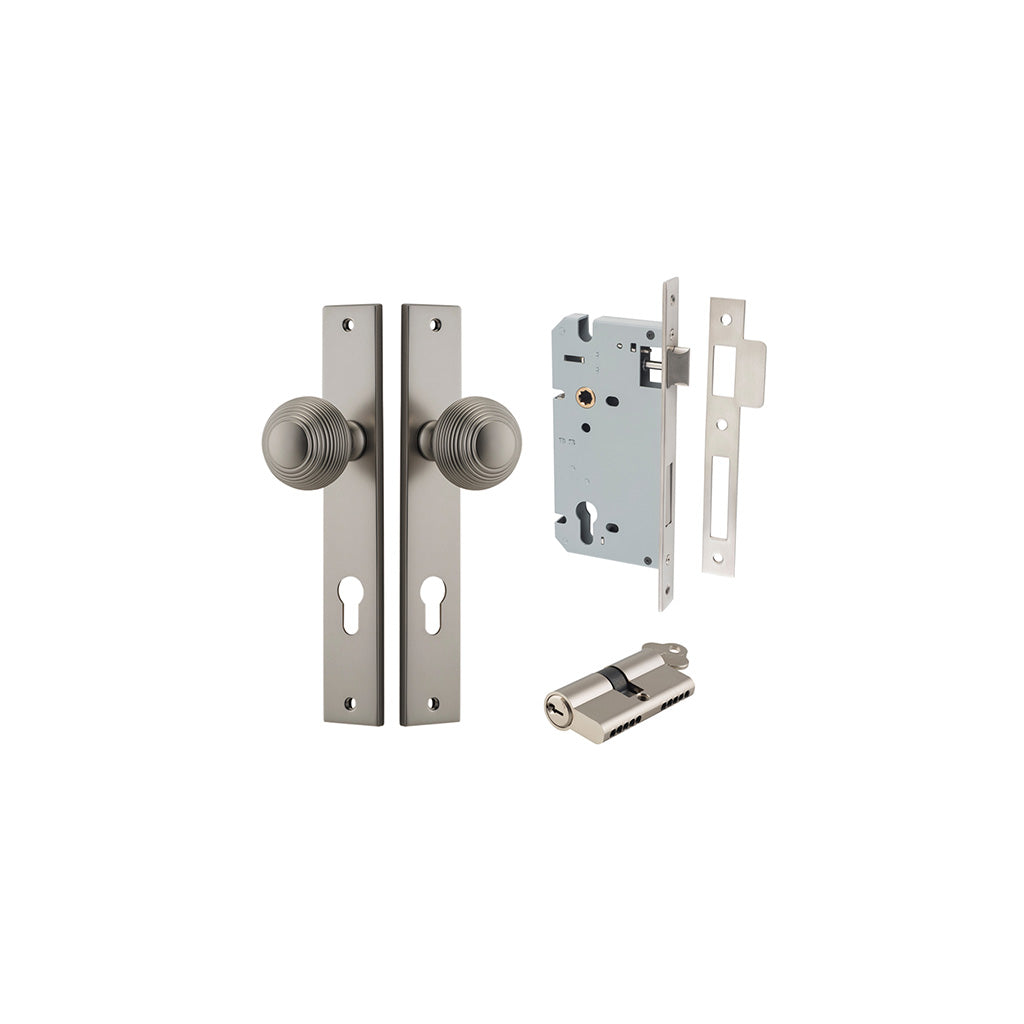 Guildford Knob - Rectangular Backplate Satin Nickel / Entrance / Entrance Kit Dual Function (Key-Key)