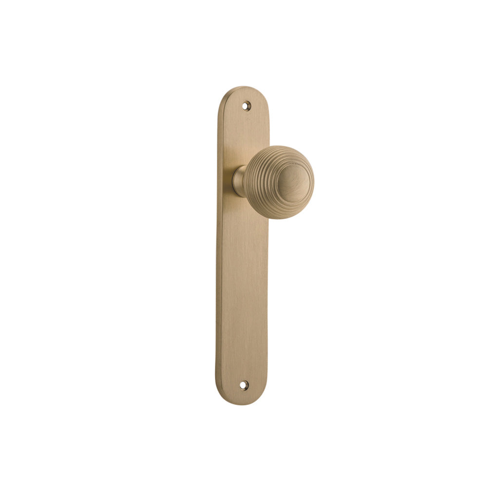 Guildford Knob - Oval Backplate Brushed Brass / Passage / Lever Set Only