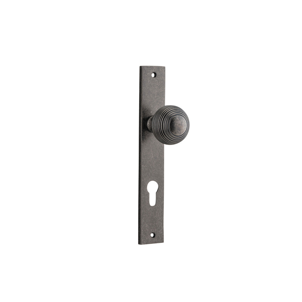 Guildford Knob - Rectangular Backplate Distressed Nickel / Entrance / Lever Set Only