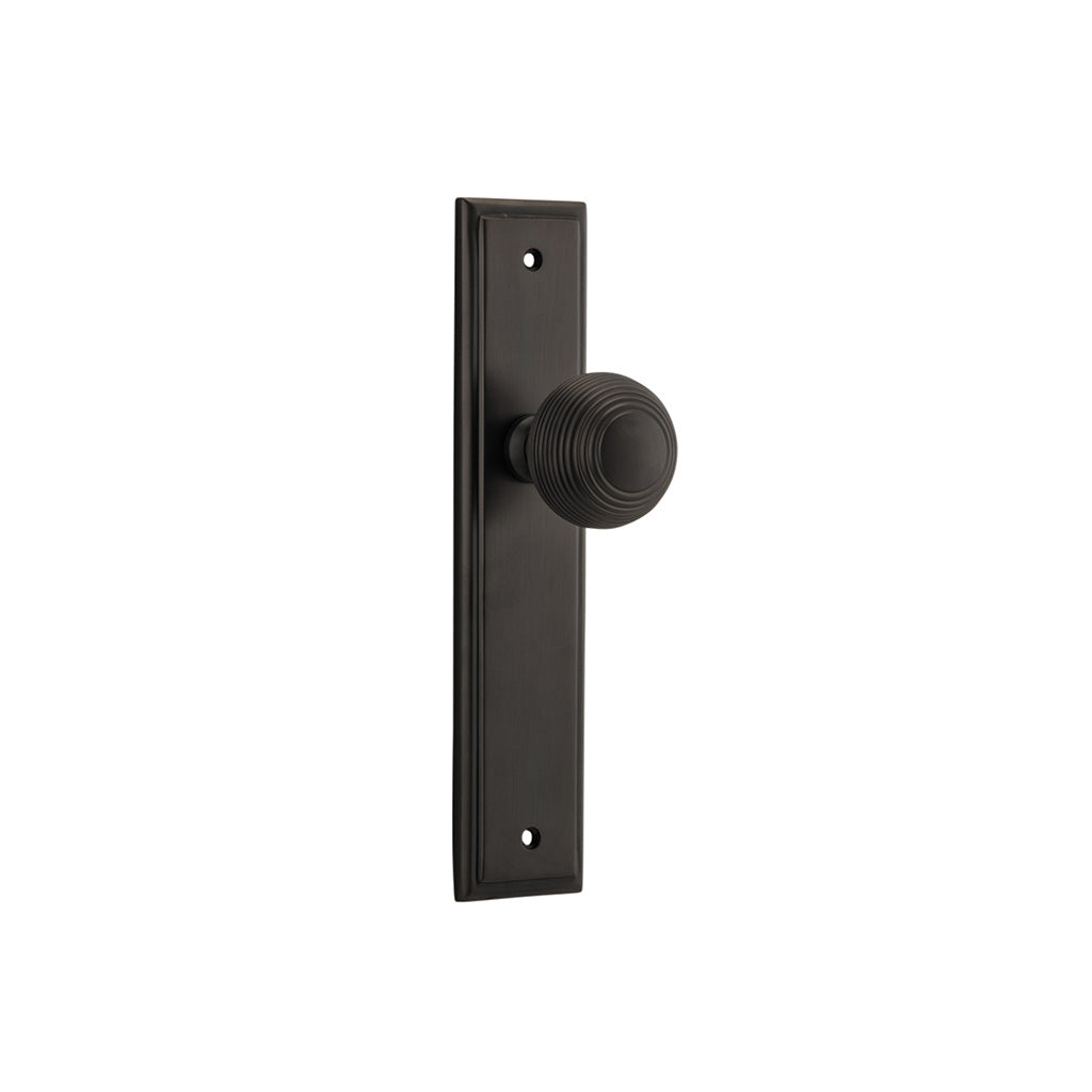 Guildford Knob - Stepped Backplate Signature Brass / Passage / Lever Set Only