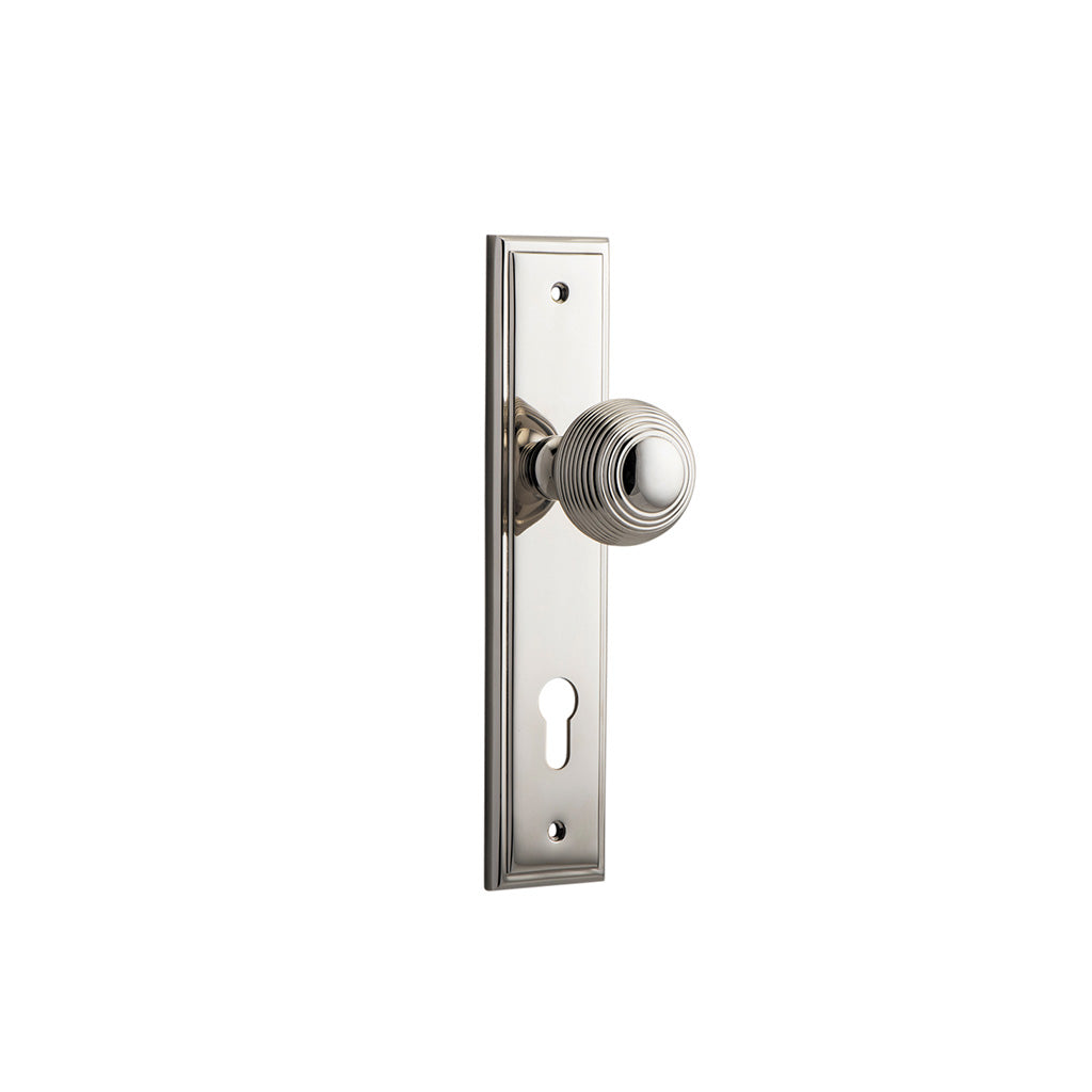 Guildford Knob - Stepped Backplate Polished Nickel / Entrance / Lever Set Only