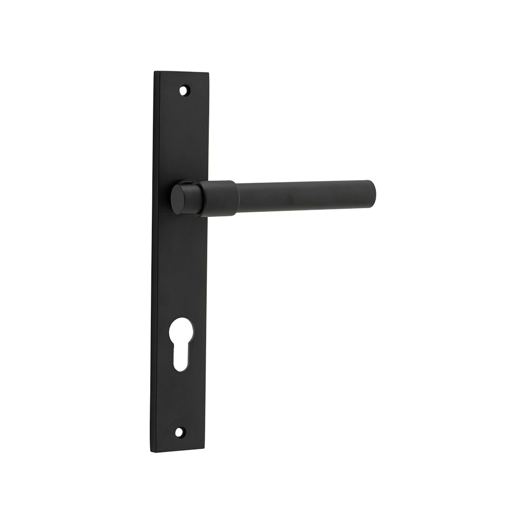 Helsinki Lever - Rectangular Backplate Matt Black / Entrance / Lever Set Only