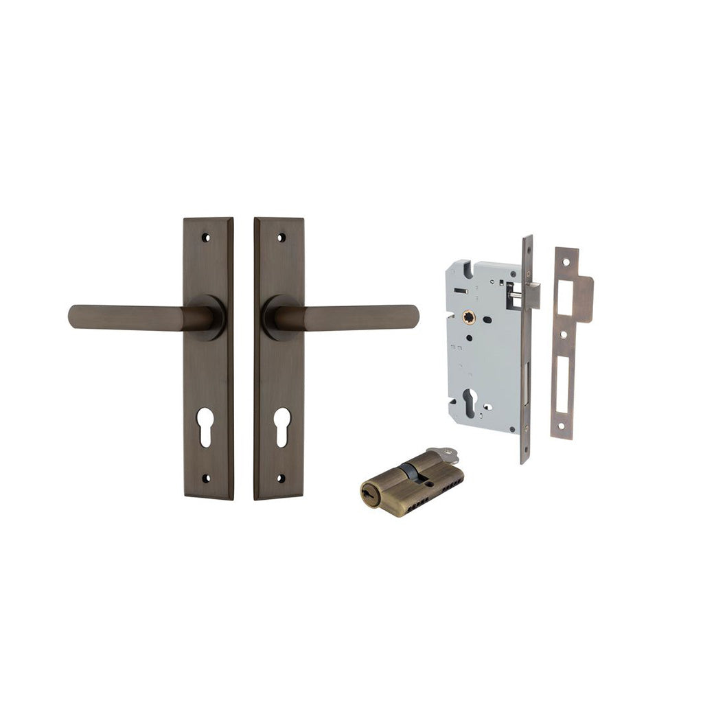 Osaka Lever - Chamfered Backplate Signature Brass / Entrance / Entrance Kit Dual Function (Key-Key)