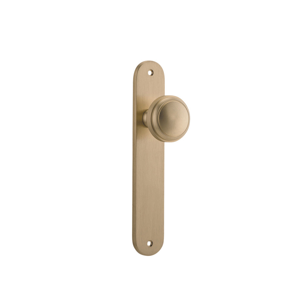 Paddington Knob - Oval Backplate Brushed Brass / Passage / Lever Set Only