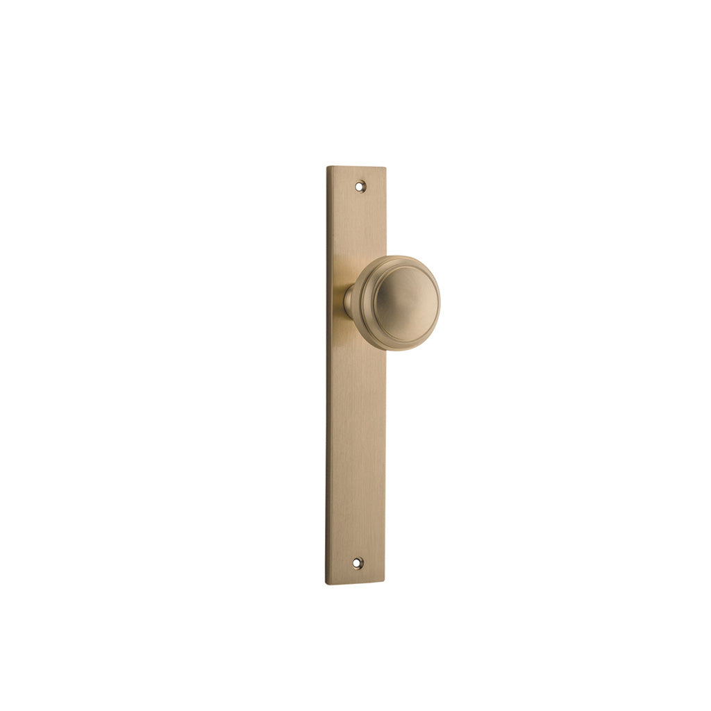 Paddington Knob - Rectangular Backplate Brushed Brass / Passage / Lever Set Only