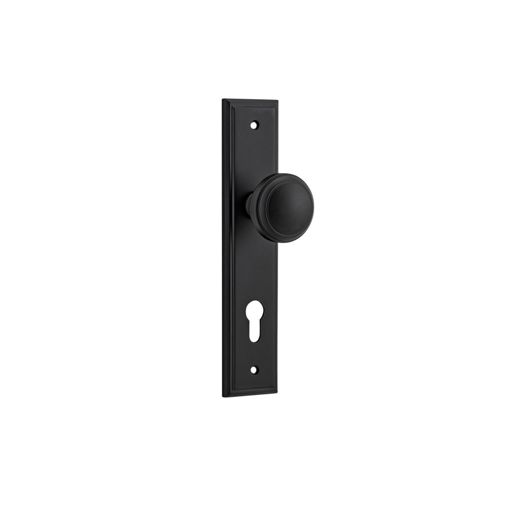 Paddington Knob - Stepped Backplate Matt Black / Entrance / Lever Set Only