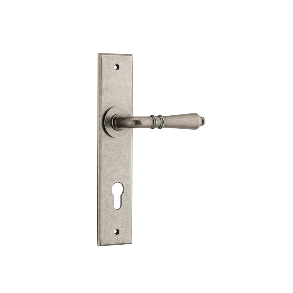 Sarlat Lever - Chamfered Backplate Distressed Nickel / Entrance / Lever Set Only