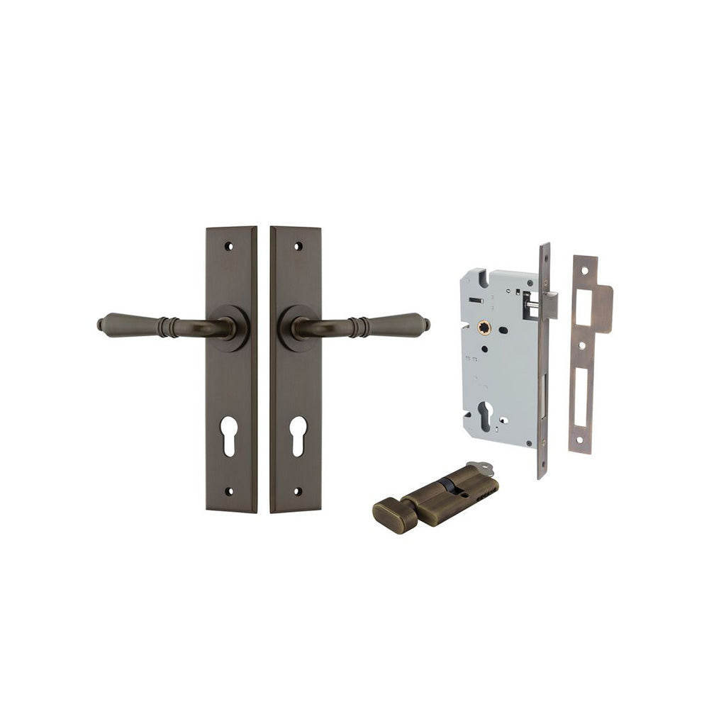 Sarlat Lever - Chamfered Backplate Signature Brass / Entrance / Entrance Kit (Key-Thumb)