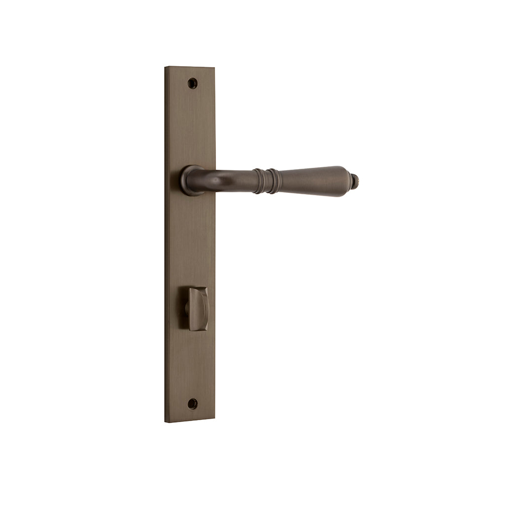 Sarlat Lever - Rectangular Backplate Signature Brass / Privacy / Lever Set Only