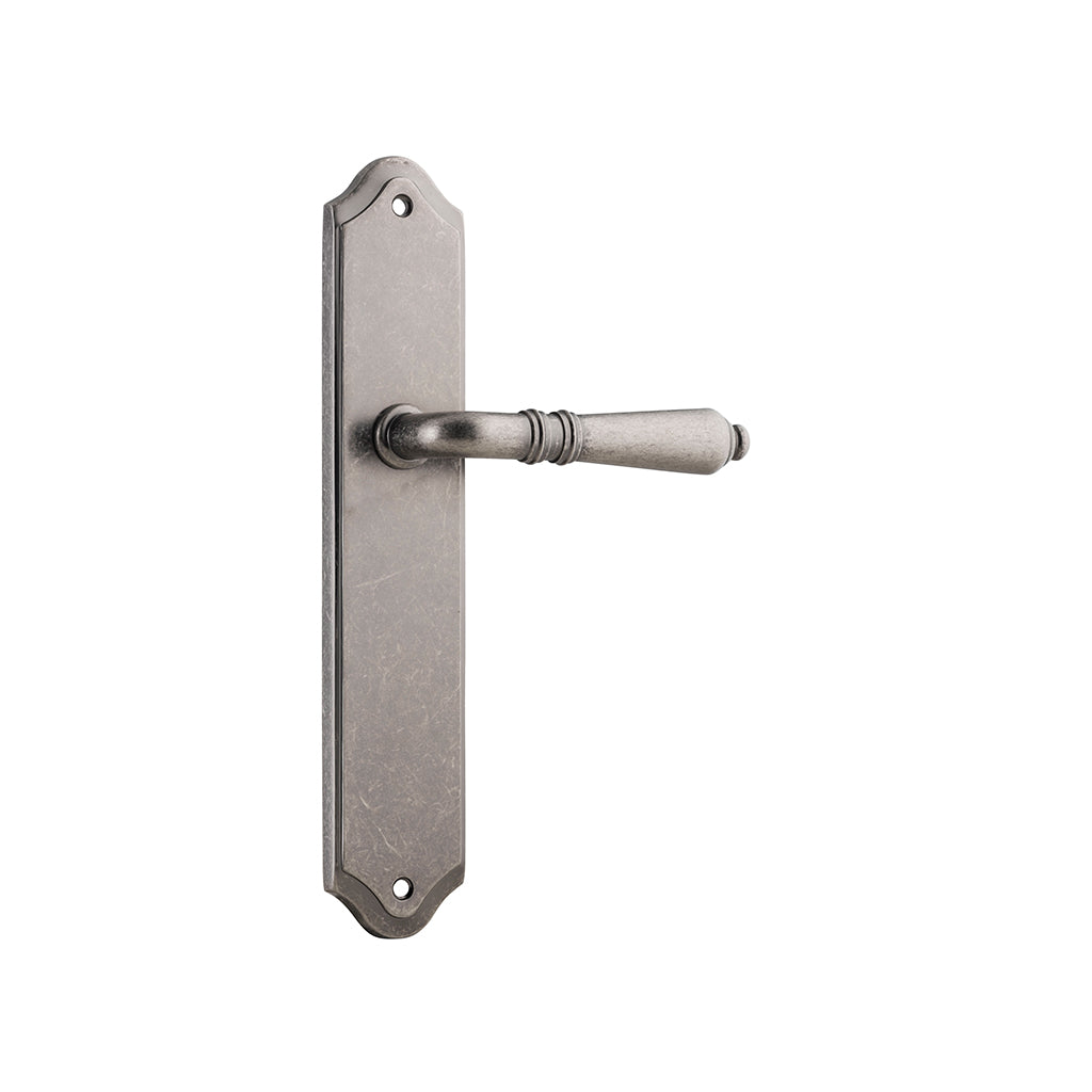 Sarlat Lever - Shouldered Backplate Distressed Nickel / Passage / Lever Set Only