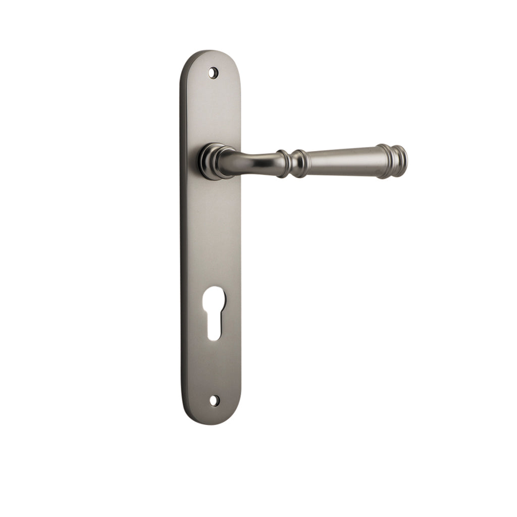 Verona Lever - Oval Backplate Satin Nickel / Entrance / Lever Set Only