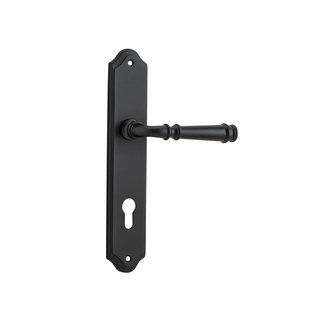 Verona Lever - Shouldered Backplate Matt Black / Entrance / Lever Set Only