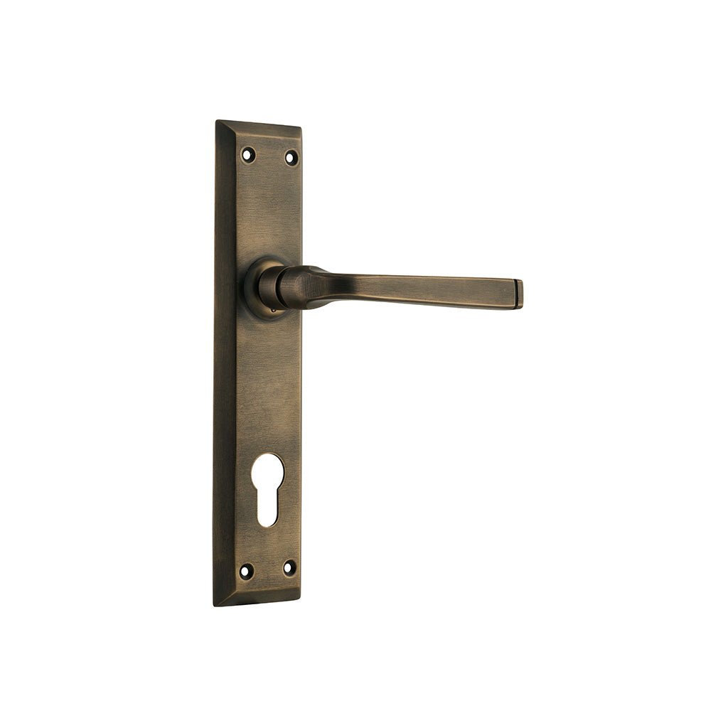 Menton Lever - Long Backplate Antique Brass / Entrance / Lever Set Only