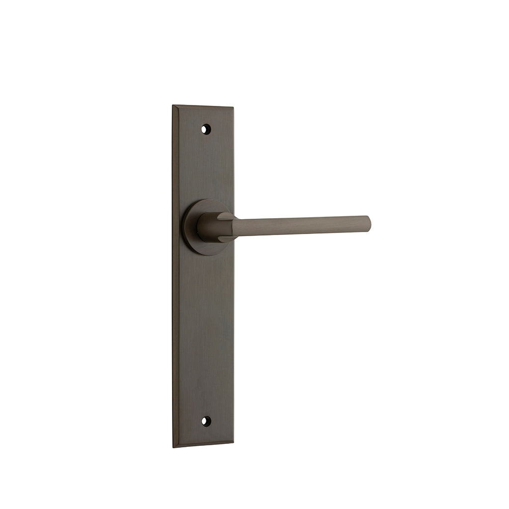 Baltimore Lever - Chamfered Backplate Signature Brass / Passage / Lever Set Only
