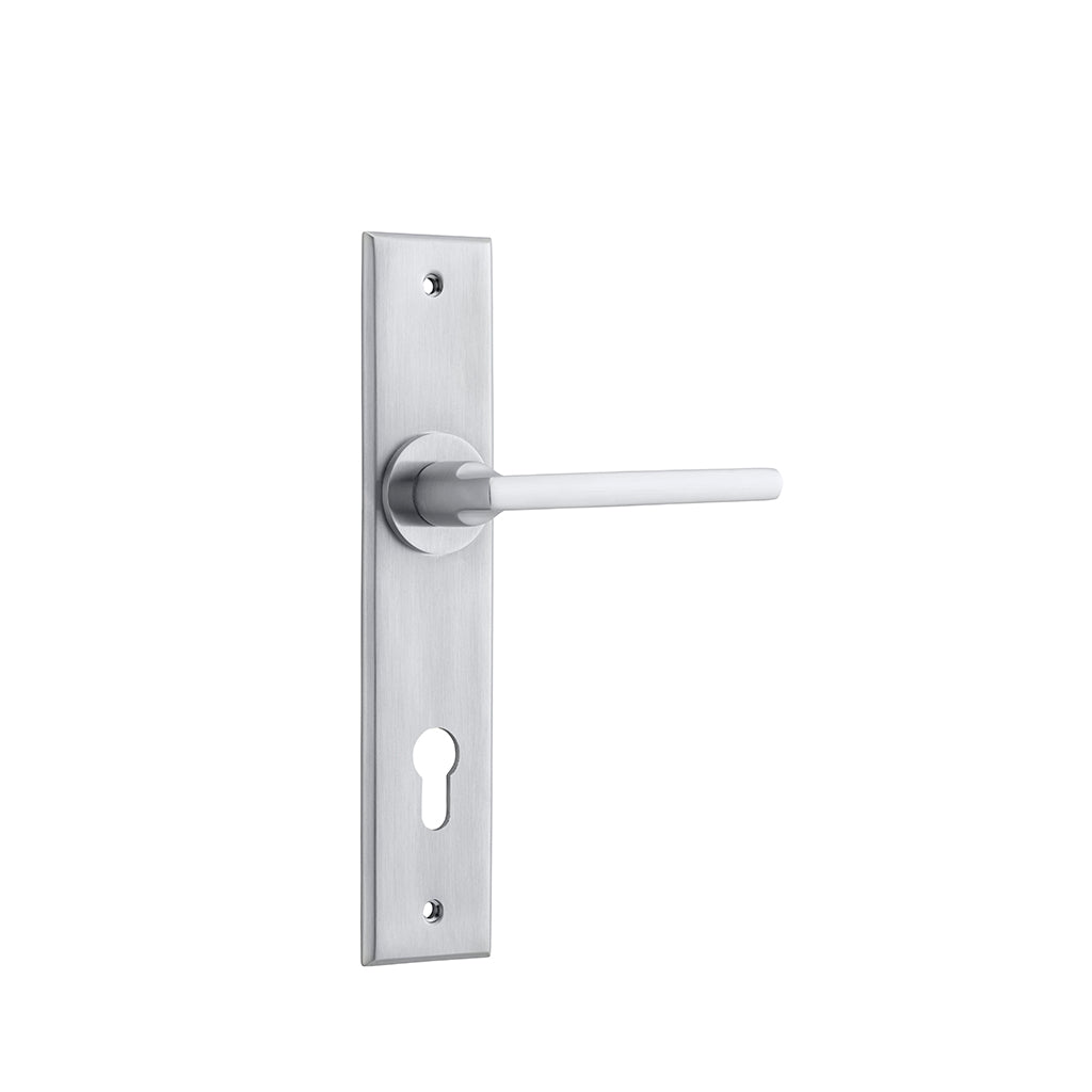 Baltimore Lever - Chamfered Backplate Brushed Chrome / Entrance / Lever Set Only