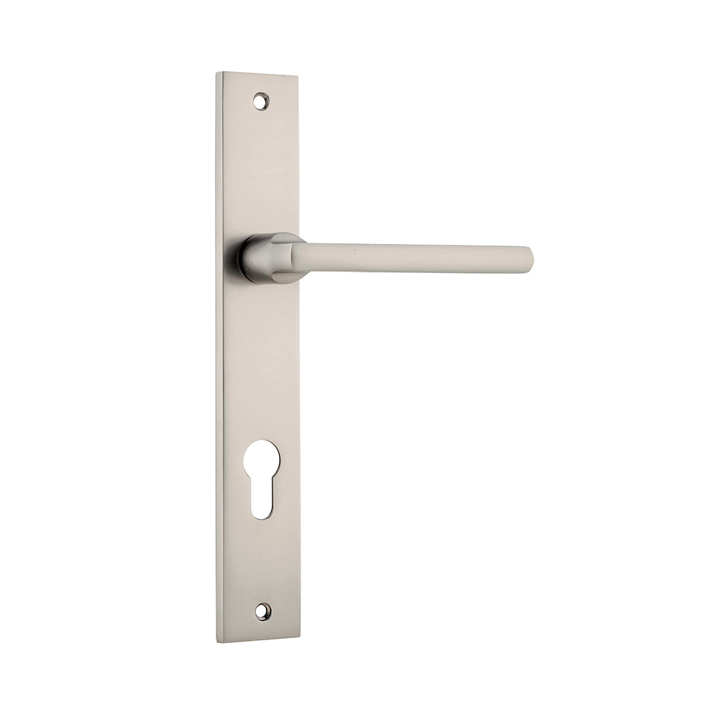 Baltimore Lever - Rectangular Backplate Satin Nickel / Entrance / Lever Set Only