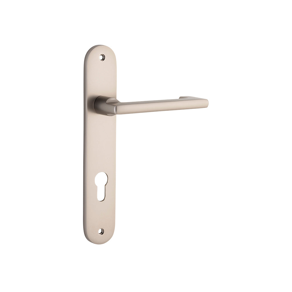 Baltimore Return Lever - Oval Backplate Satin Nickel / Entrance / Lever Set Only