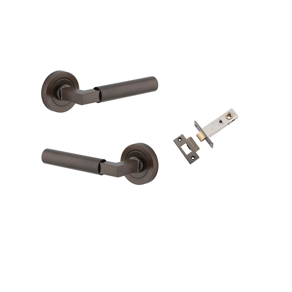 Berlin Lever - Round Rose Signature Brass / Passage / Passage Kit