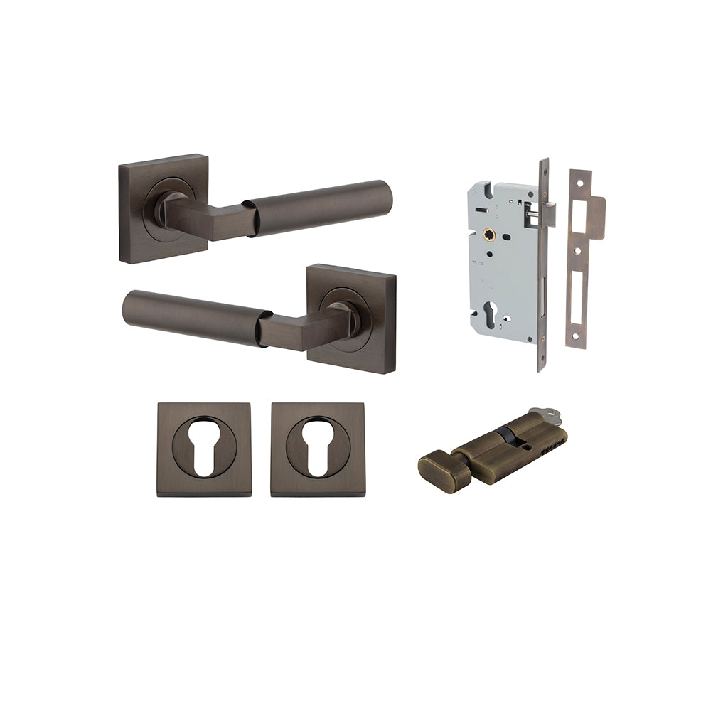Berlin Lever - Square Rose Signature Brass / Entrance / Entrance Kit (Key-Thumb)