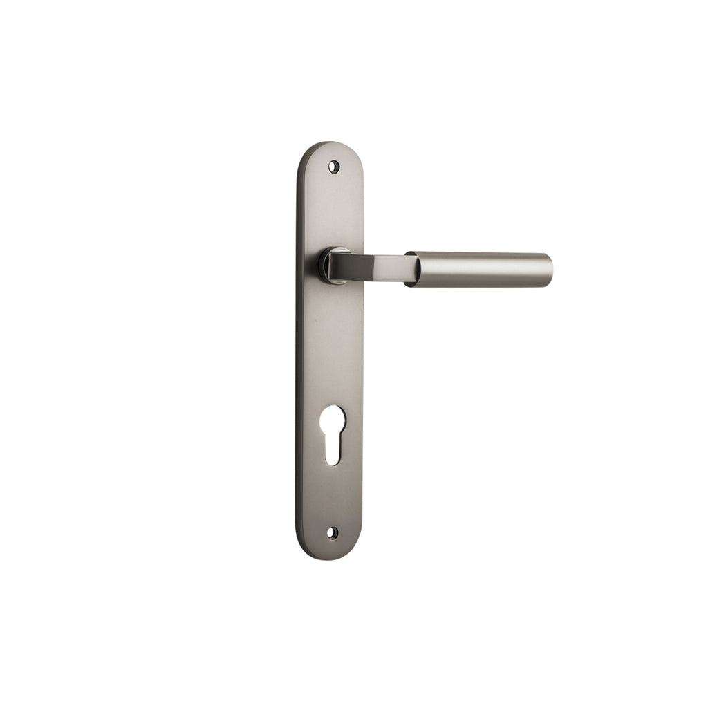 Berlin Lever - Oval Backplate Satin Nickel / Entrance / Lever Set Only