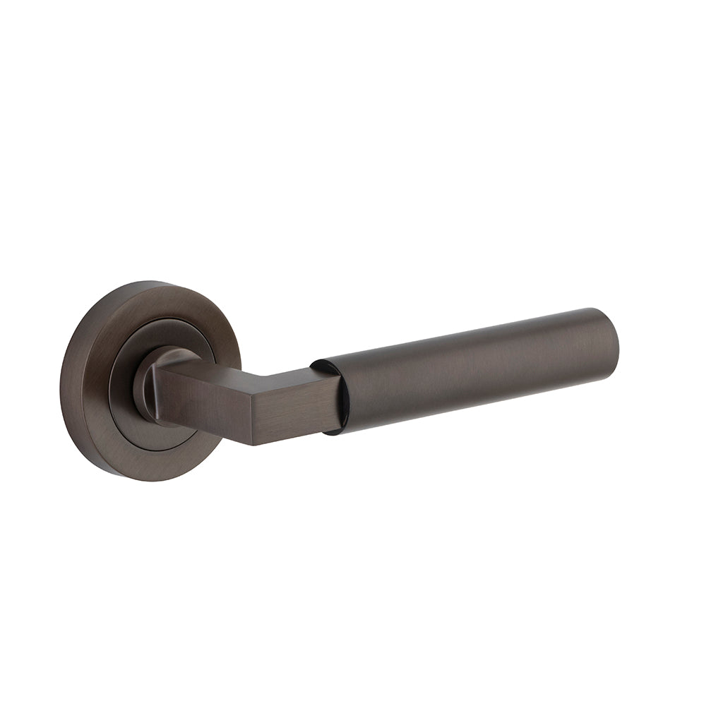 Berlin Lever - Round Rose Signature Brass / Passage / Lever Set Only