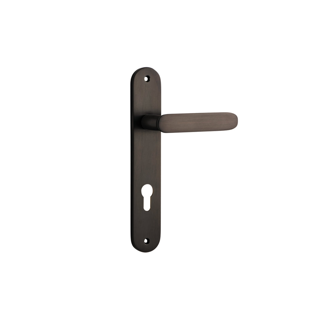 Bronte Lever - Oval Backplate Signature Brass / Entrance / Lever Set Only