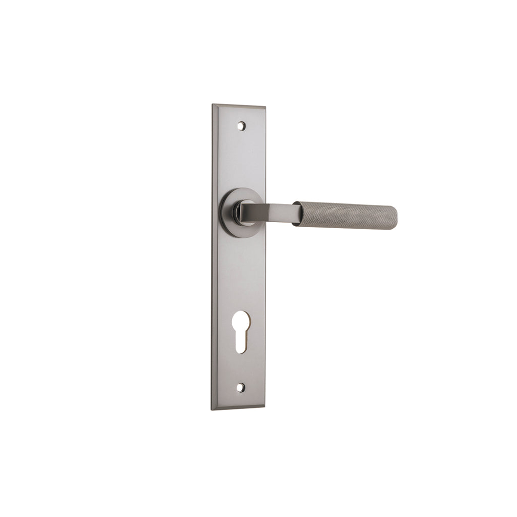 Brunswick Lever - Chamfered Backplate Satin Nickel / Entrance / Lever Set Only