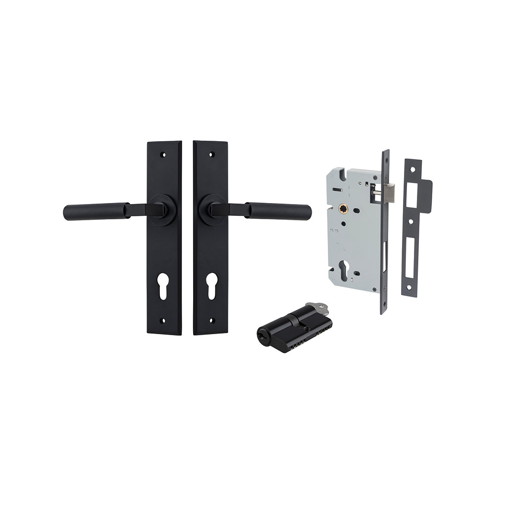 Brunswick Lever - Chamfered Backplate Matt Black / Entrance / Entrance Kit Dual Function (Key-Key)