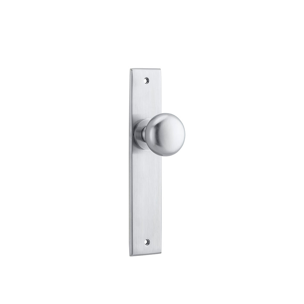 Cambridge Knob - Chamfered Backplate Brushed Chrome / Passage / Lever Set Only