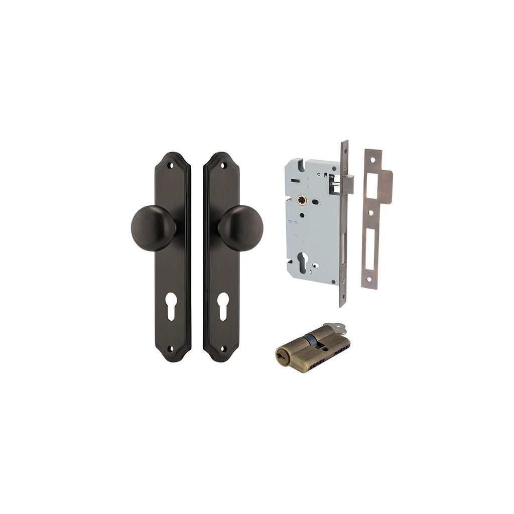 Cambridge Knob - Shouldered Backplate Signature Brass / Entrance / Entrance Kit Dual Function (Key-Key)