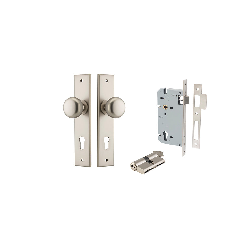 Cambridge Knob - Chamfered Backplate Satin Nickel / Entrance / Entrance Kit Dual Function (Key-Key)