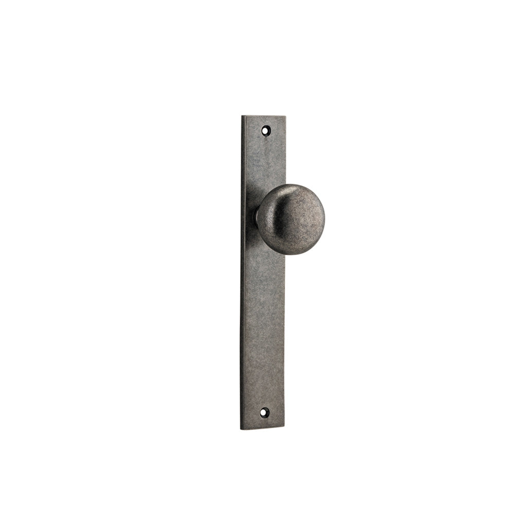 Cambridge Knob - Rectangular Backplate Distressed Nickel / Passage / Lever Set Only