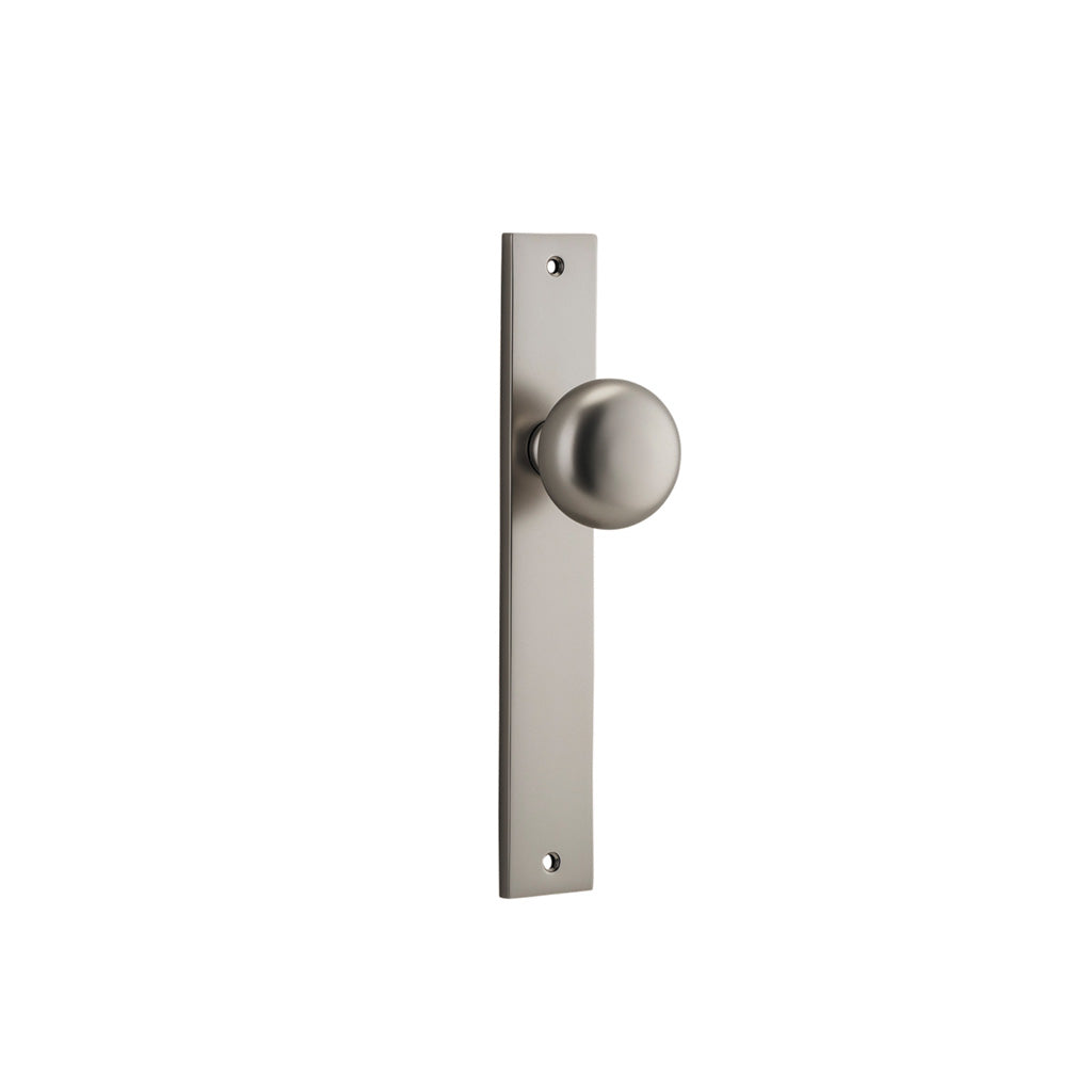 Cambridge Knob - Rectangular Backplate Satin Nickel / Passage / Lever Set Only